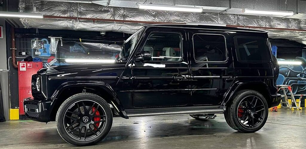 полная оклейка Mercedes AMG 63 антигравийной плёнкой