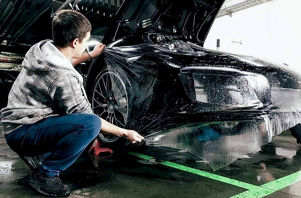 оклейка антигравийной плёнкой ppf